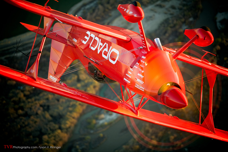 Illustration for article titled All These Jaw-Dropping Airplane Images Were Taken By This Flying Photog